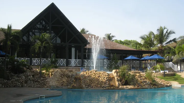Top Housing is a well-reputed supplier of quality pre-engineered hotel buildings. 